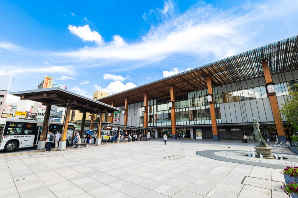 pixta_118287670_M-960x639 (1)